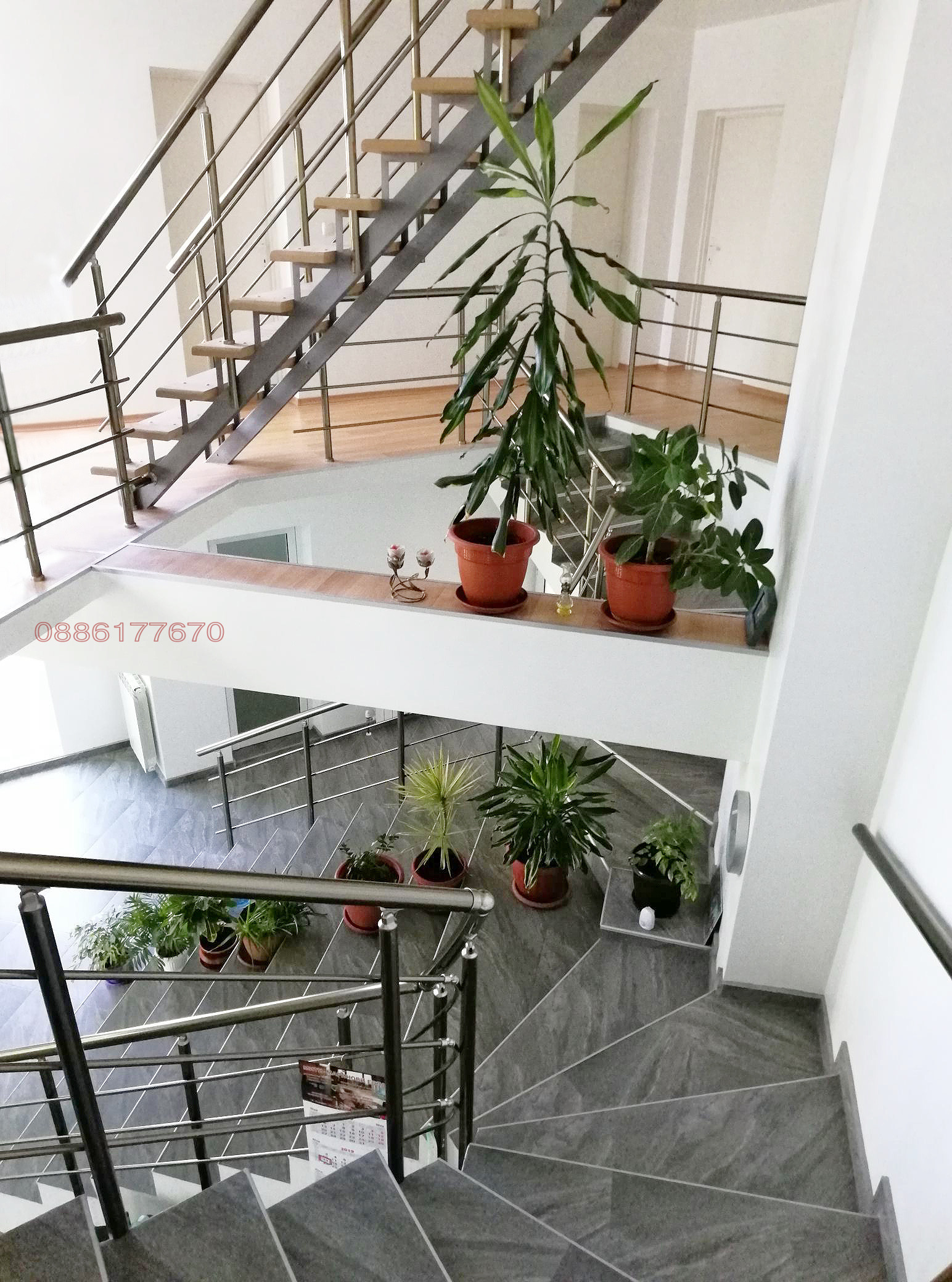 Продава КЪЩА, гр. Луковит, област Ловеч, снимка 6 - Къщи - 55530481