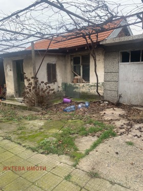 Piano della casa Karlovo, regione Plovdiv 15