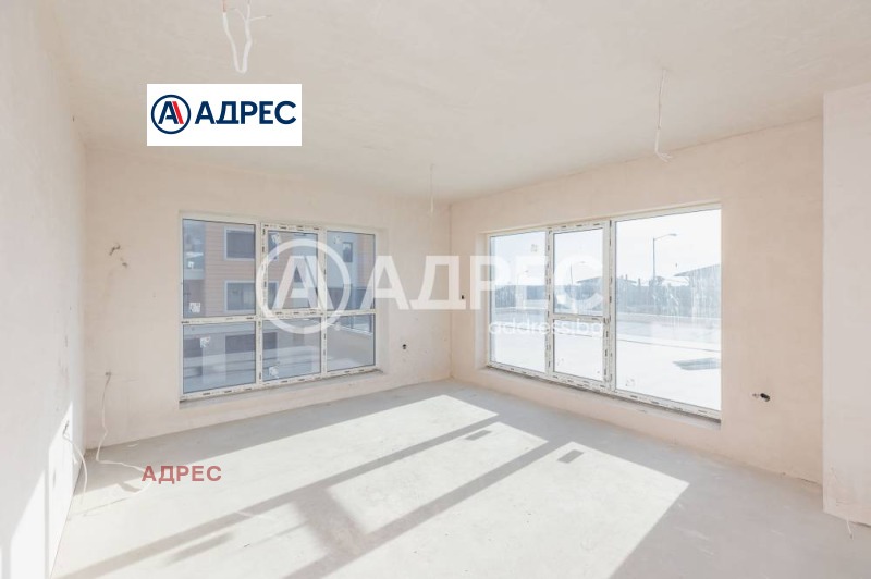 Продава 2-СТАЕН, гр. Варна, к.к. Св.Св. Константин и Елена