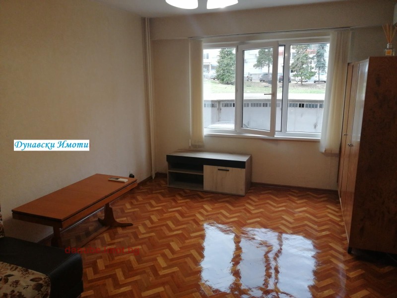 Na prodej  1 ložnice Ruse , Družba 1 , 60 m2 | 35692939 - obraz [2]