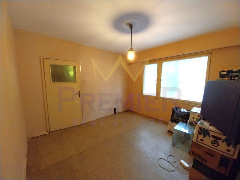 Продава 3-СТАЕН, гр. Варна, Възраждане 3