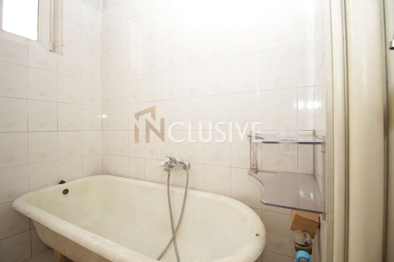 De vânzare  3 dormitoare Sofia , Țentâr , 114 mp | 34354709 - imagine [16]