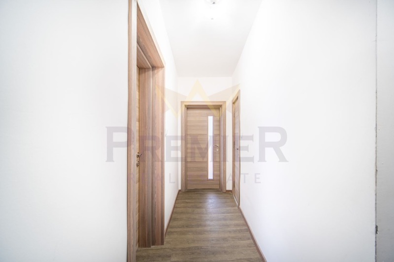Myytävänä  Talo Varna , Vinitsa , 400 neliömetriä | 31283066 - kuva [12]
