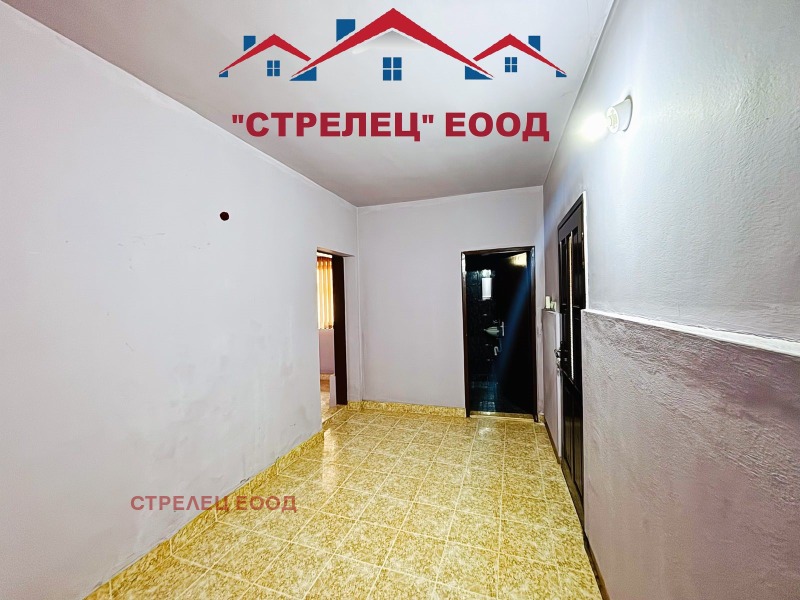 Продава КЪЩА, с. Ново Ботево, област Добрич, снимка 7 - Къщи - 53069619