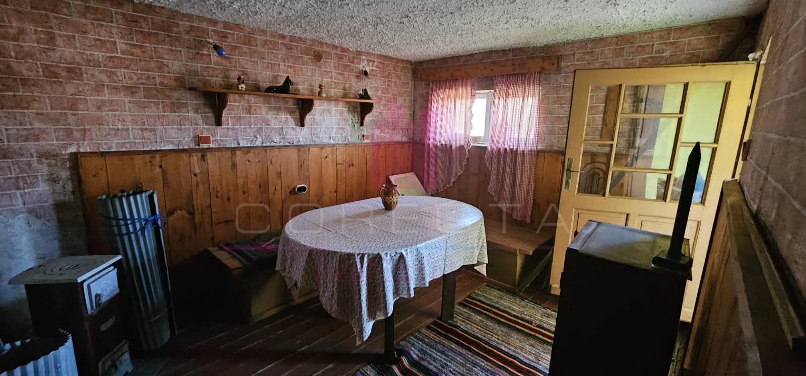 Продава ВИЛА, с. Николово, област Русе, снимка 8 - Вили - 54253448