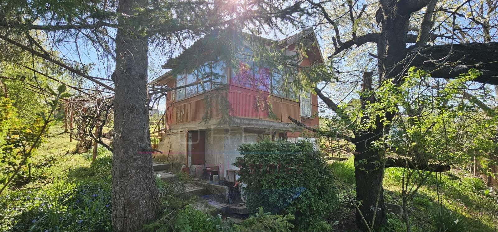 Продава ВИЛА, с. Николово, област Русе