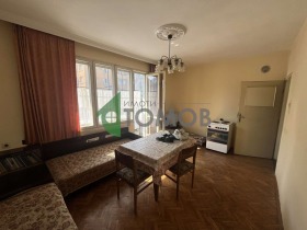 2 bedroom Tsentar, Shumen 1