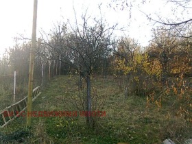 Maison Baikalsko, région Pernik 2