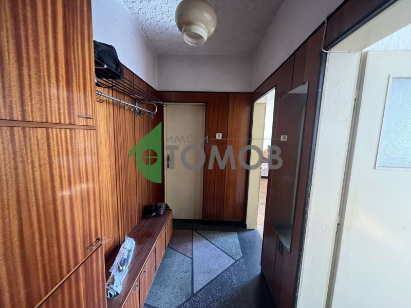 Продава  3-стаен град Шумен , Център , 100 кв.м | 87184375 - изображение [14]