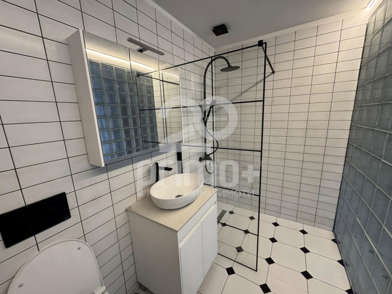 Myytävänä  2 makuuhuonetta Sofia , Karpuzitsa , 151 neliömetriä | 78666843 - kuva [6]