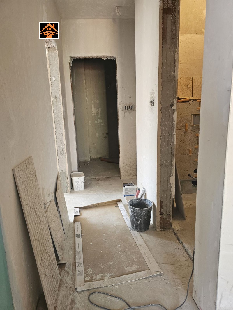 En venta  3 dormitorios Sofia , Karpuzitsa , 214 metros cuadrados | 32391085 - imagen [10]