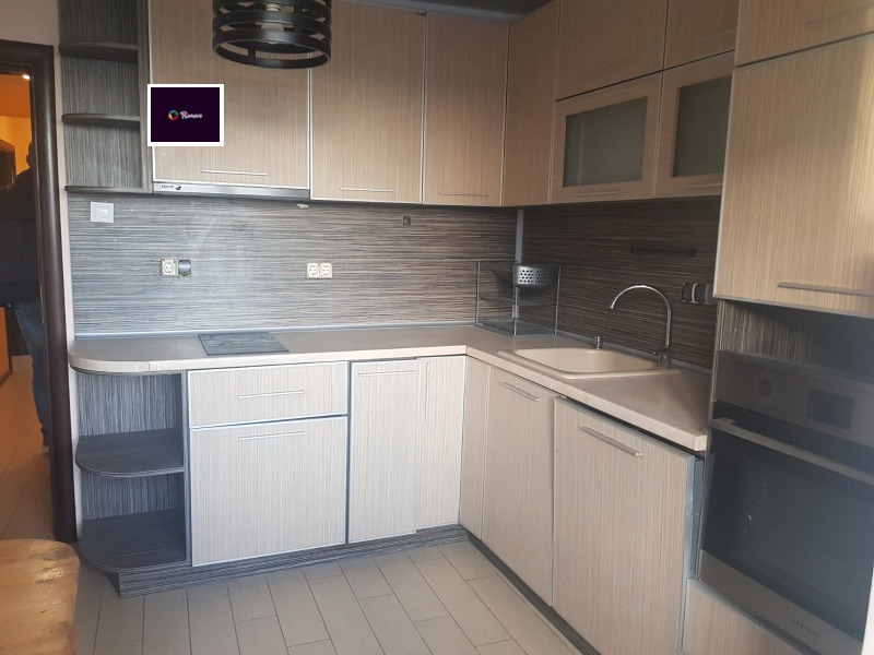 Продава 4-СТАЕН, гр. Варна, Базар Левски, снимка 4 - Апартаменти - 52545306