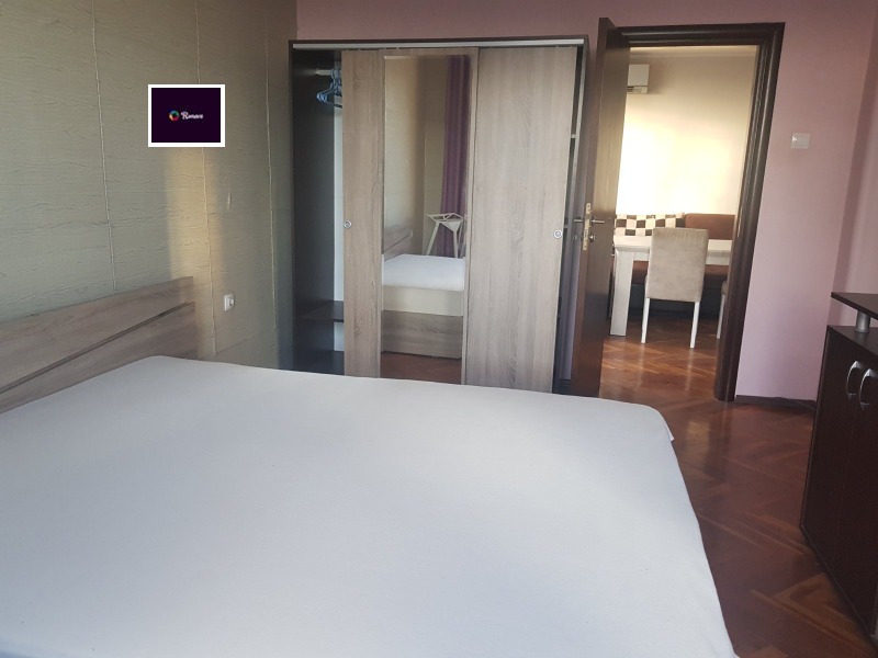 Продава 4-СТАЕН, гр. Варна, Базар Левски, снимка 2 - Апартаменти - 52545306