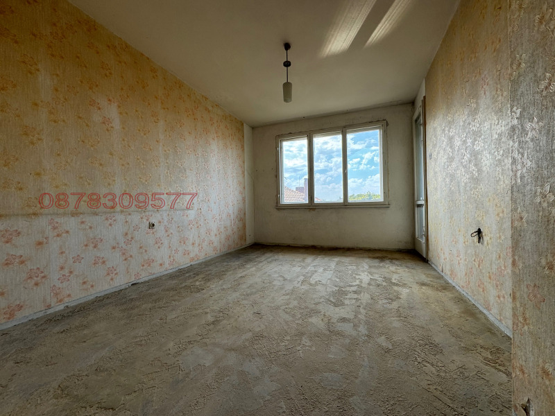 Продава МНОГОСТАЕН, гр. Русе, Център, снимка 7 - Апартаменти - 53349175