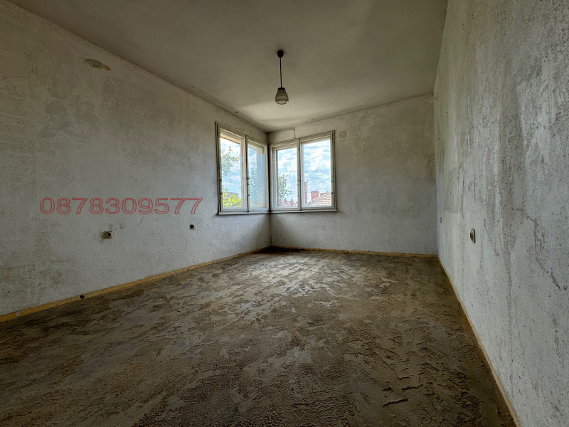 Продава МНОГОСТАЕН, гр. Русе, Център, снимка 4 - Апартаменти - 53349175