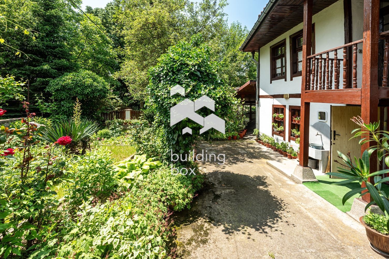 Продава КЪЩА, гр. Калофер, област Пловдив, снимка 2 - Къщи - 55900207