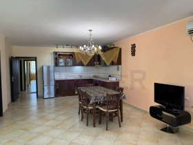 Продава  3-стаен, гр. Поморие