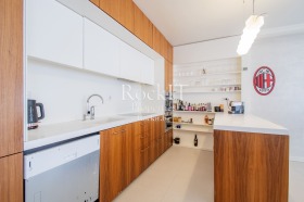 3 bedroom Lozenets, Sofia 4