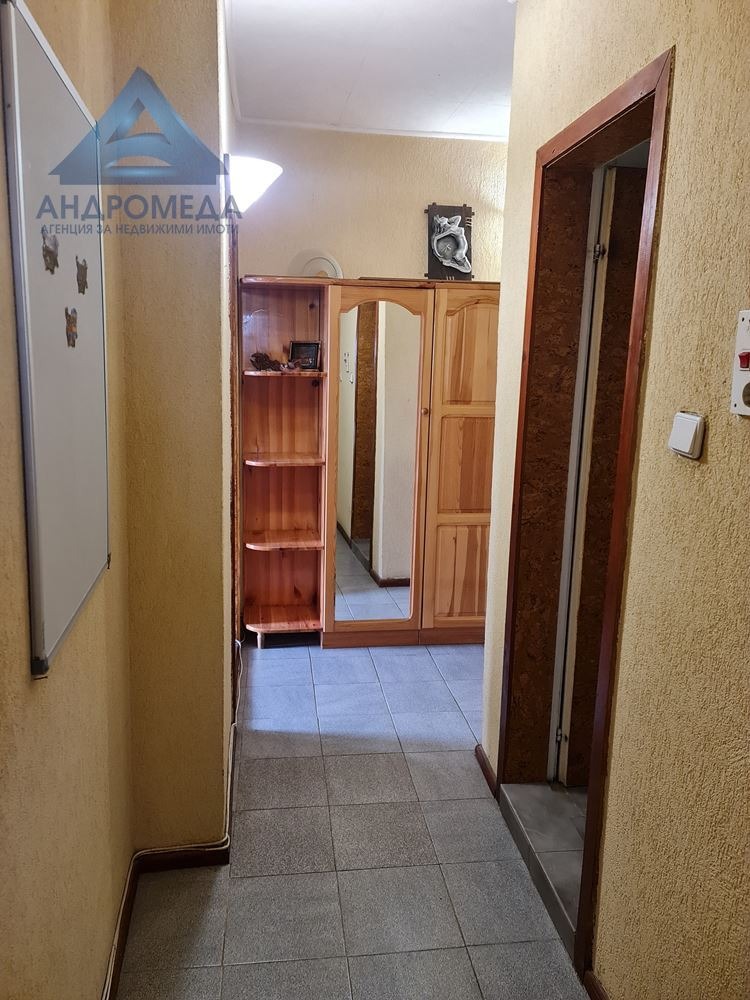 Продава  2-стаен град Плевен , 9-ти квартал , 74 кв.м | 85951162 - изображение [13]