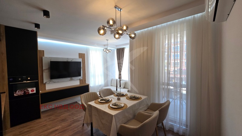 Zu verkaufen  1 Schlafzimmer Plowdiw , Juschen , 62 qm | 60177559
