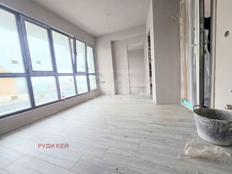 Продава 2-СТАЕН, град Варна, м-т Ален мак • 98000 € / 191671.34 лв. • 18301258 1