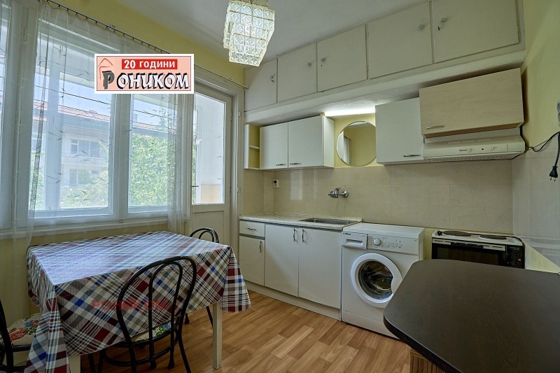 Продава 2-СТАЕН, гр. Пловдив, Младежки Хълм