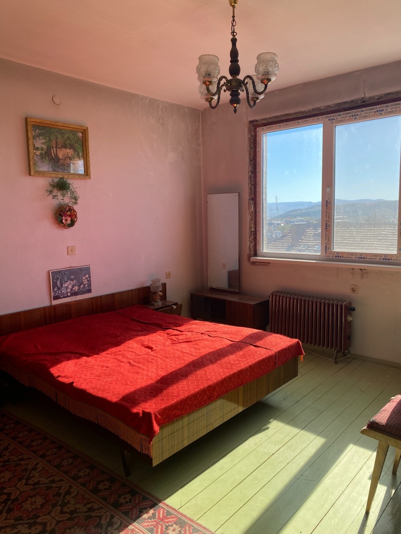 Продава 4-СТАЕН, гр. Велико Търново, Акация, снимка 8 - Апартаменти - 52223245