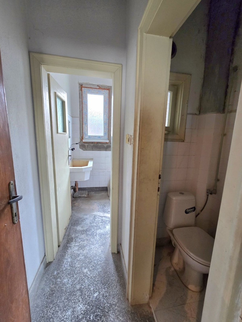 Продава 4-СТАЕН, гр. Велико Търново, Акация, снимка 12 - Апартаменти - 52223245