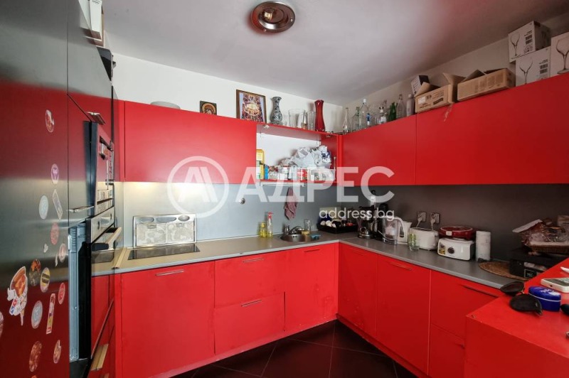 Продава МНОГОСТАЕН, гр. София, Мусагеница, снимка 9 - Апартаменти - 52881852