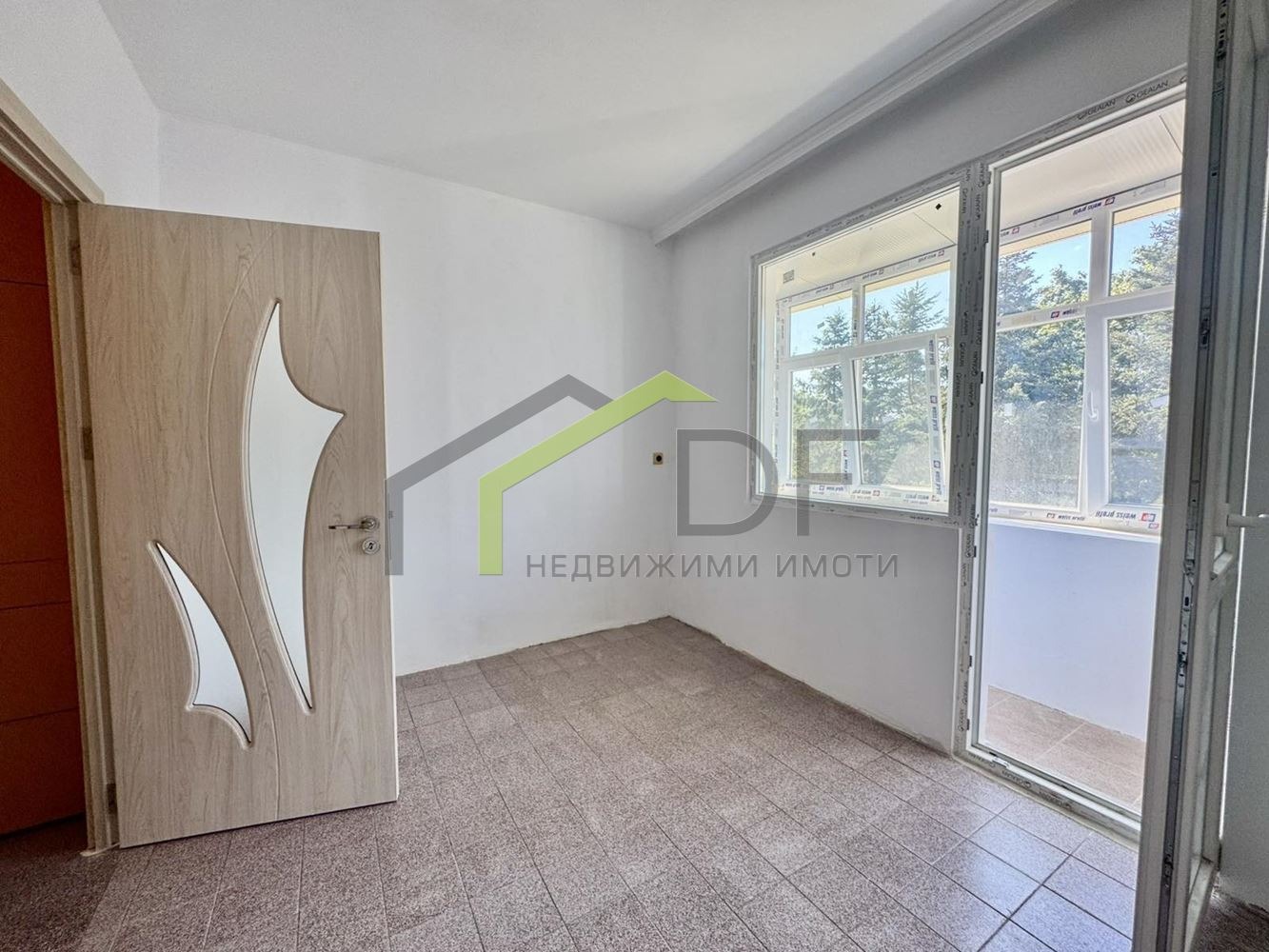 Продава 3-СТАЕН, гр. Варна, Младост 2, снимка 13 - Апартаменти - 55663179
