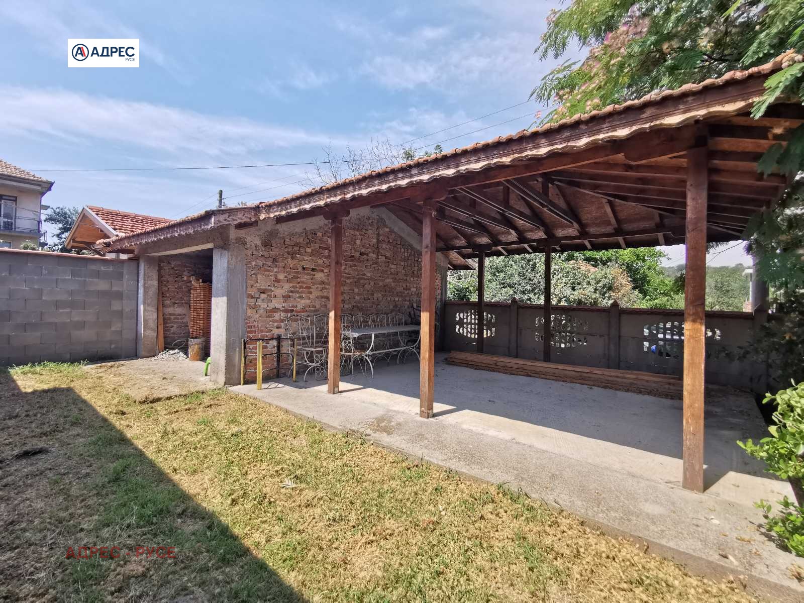 Продава КЪЩА, гр. Русе, Средна кула, снимка 2 - Къщи - 51107414