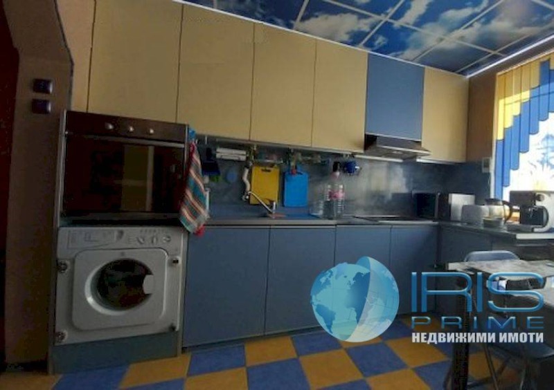 Продава 3-СТАЕН в град Шумен, Тракия - 82 кв.м / 115 000 € » 224 920.45 лв., ИРИС ПРАЙМ ЕООД