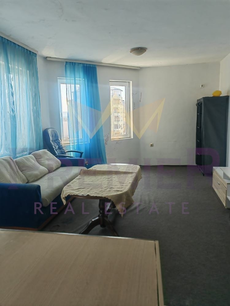 In vendita  2 camere da letto Burgas , Meden rudnik - zona B , 90 mq | 25313235 - Immagine [2]