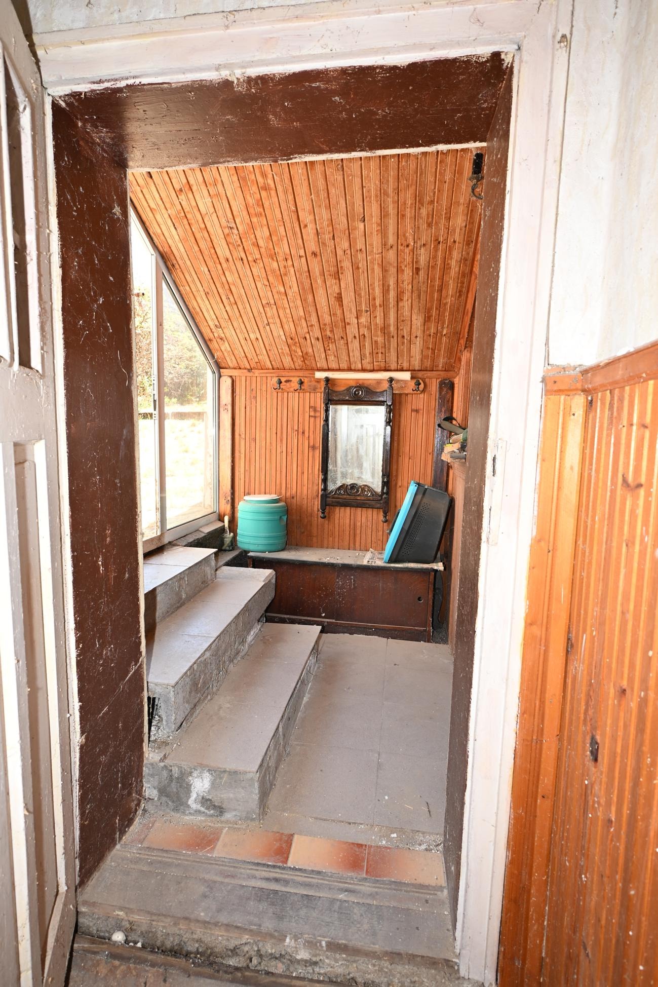 Продава ВИЛА, с. Витановци, област Перник, снимка 8 - Вили - 56354725