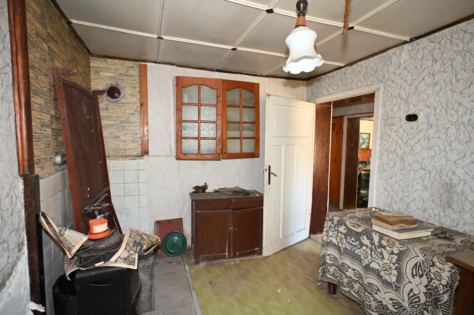 Продава ВИЛА, с. Витановци, област Перник, снимка 10 - Вили - 56354725