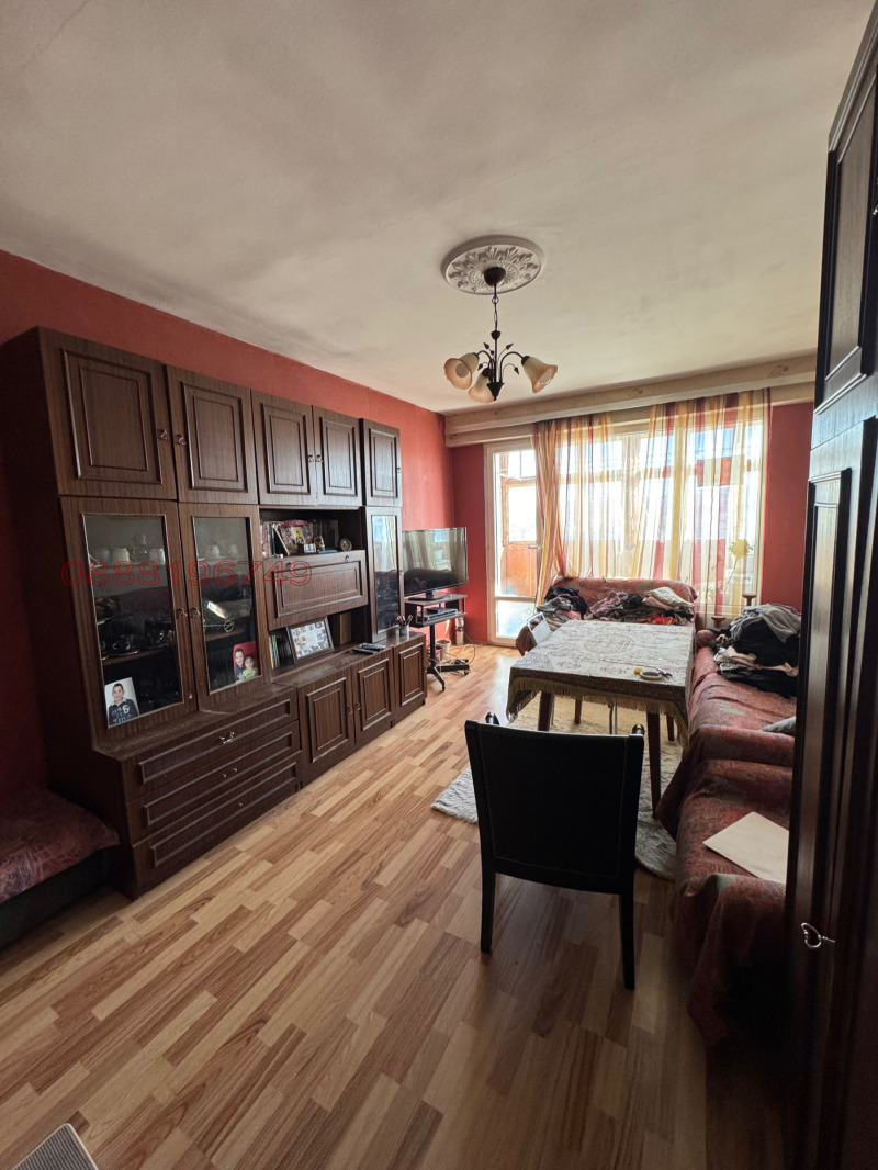 Продава 3-СТАЕН в град Ловеч, Младост - 60 кв.м / 57 650 € » 112 753.60 лв.