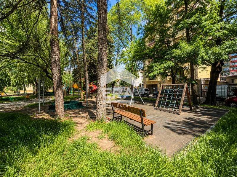 Продава 2-СТАЕН, гр. София, Оборище, снимка 11 - Апартаменти - 54541514