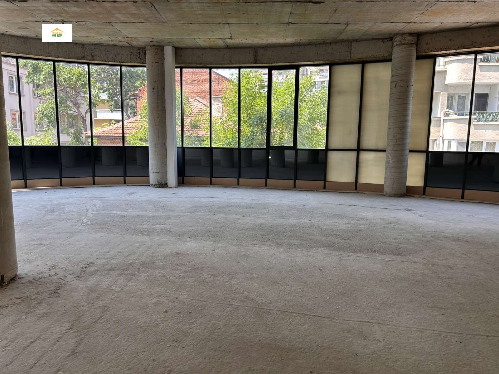 Продава ОФИС, гр. Пловдив, Център, снимка 2 - Офиси - 52062152