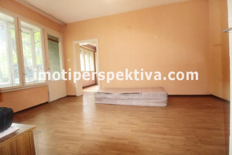 Til salg  1 soveværelse Plovdiv , Tsentar , 63 kvm | 46657252 - billede [5]