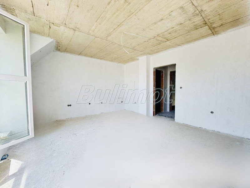 Продава 2-СТАЕН, гр. Варна, Лятно кино Тракия, снимка 2 - Апартаменти - 50445358