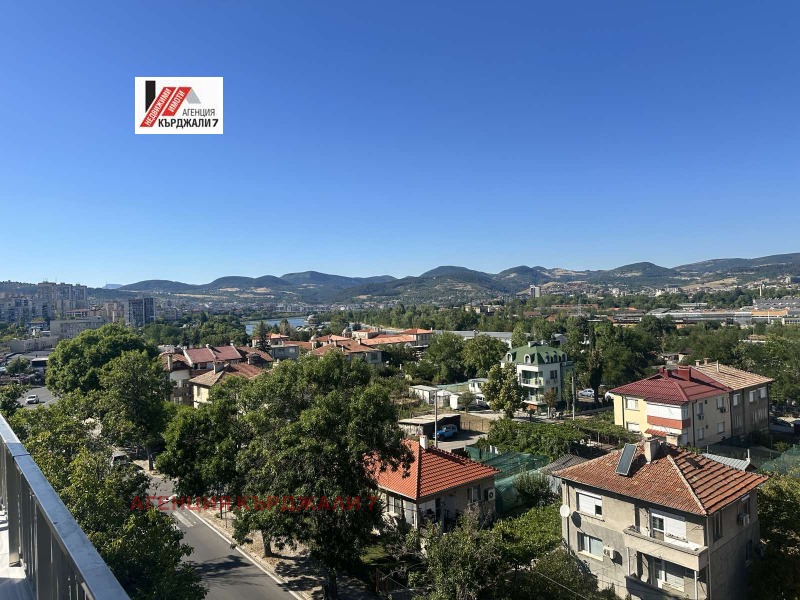 En venta  2 dormitorios Kardzhali , Veselchane , 160 metros cuadrados | 93851913 - imagen [2]