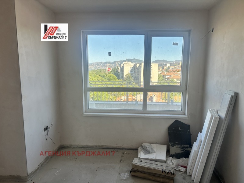En venta  2 dormitorios Kardzhali , Veselchane , 160 metros cuadrados | 93851913 - imagen [6]