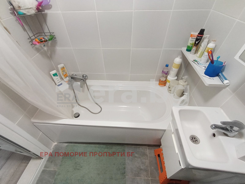 Продава 3-СТАЕН, гр. Поморие, област Бургас, снимка 13 - Апартаменти - 52039829