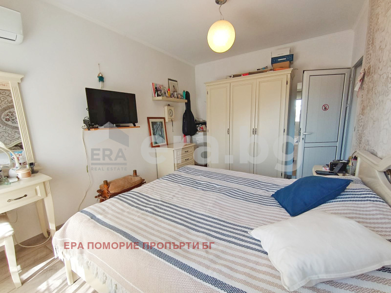 Продава 3-СТАЕН, гр. Поморие, област Бургас, снимка 11 - Апартаменти - 52039829