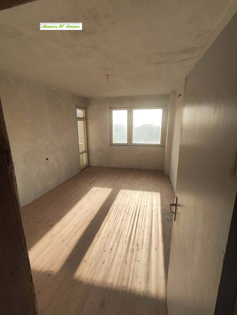 Продава 4-СТАЕН, гр. Благоевград, Освобождение, снимка 3 - Апартаменти - 52554189