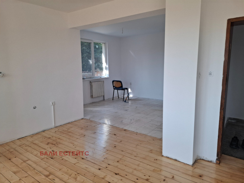 Продава  Къща град София , с. Бистрица , 300 кв.м | 57325261 - изображение [2]