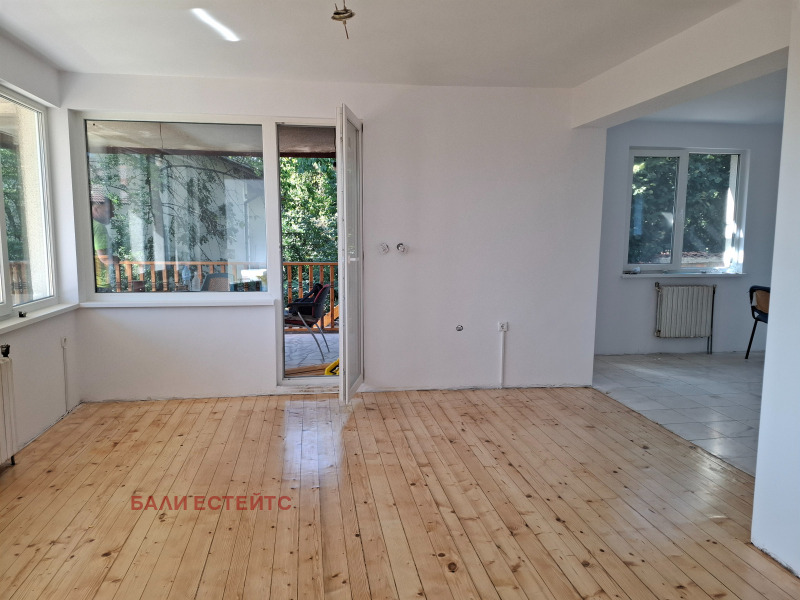 Продава  Къща град София , с. Бистрица , 300 кв.м | 57325261 - изображение [4]
