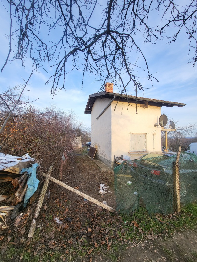 Продава ВИЛА, гр. Плевен, м-т Орлето, снимка 10 - Вили - 52913499