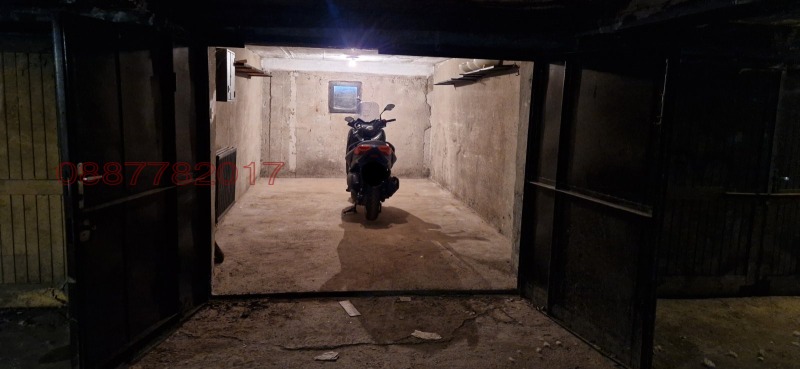 Продава ГАРАЖ, ПАРКОМЯСТО, гр. София, Сухата река, снимка 7 - Гаражи и паркоместа - 52869210