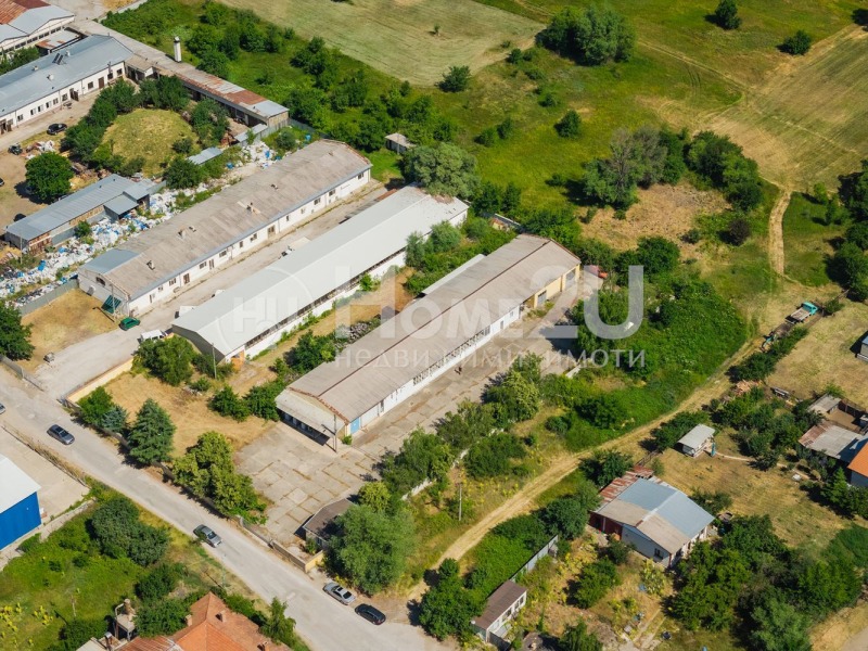 Продава  Пром. помещение област София , гр. Костенец , 5000 кв.м | 27927661